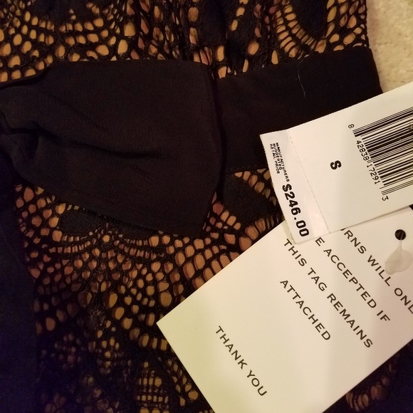 NWT For Love & Lemons Ruffled Lace Mini Dress S - Picture 4 of 5